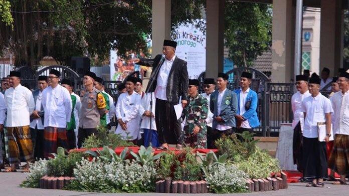 Bupati-Ponorogo-Sugiri-Sancoko-hadiri-Apel-Hari-Santri-Nasional-2023-di-Kabupaten-Ponorogo