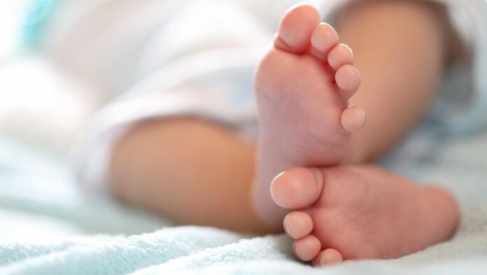 ilustrasi-bayi-achondroplasia-1_169