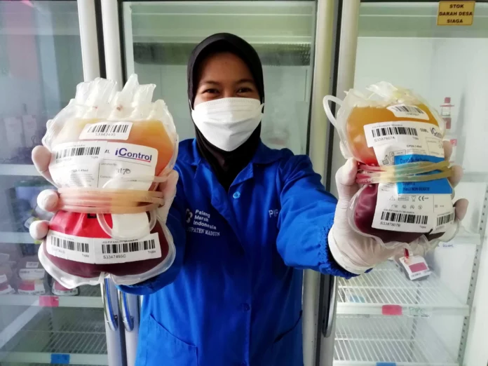 stok-darah-2519094523