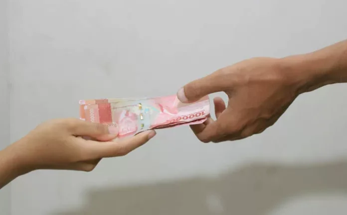 ilustrasi-money-politicJPG-3228691910