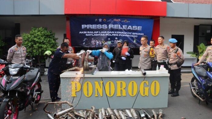 knalpot-broong-di-ponorogo