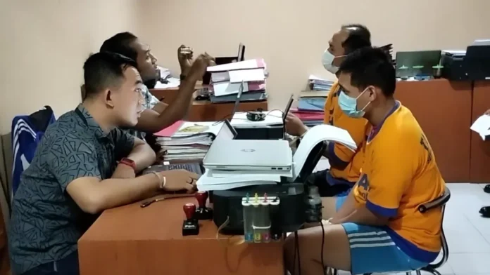 VideoCapture_20231201-173020-1869484834