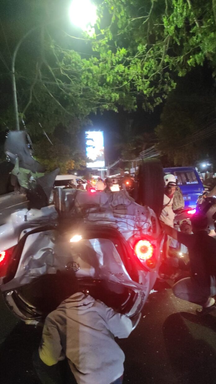 0a78de6e-6c55-48c6-80d3-f40afb990cc3